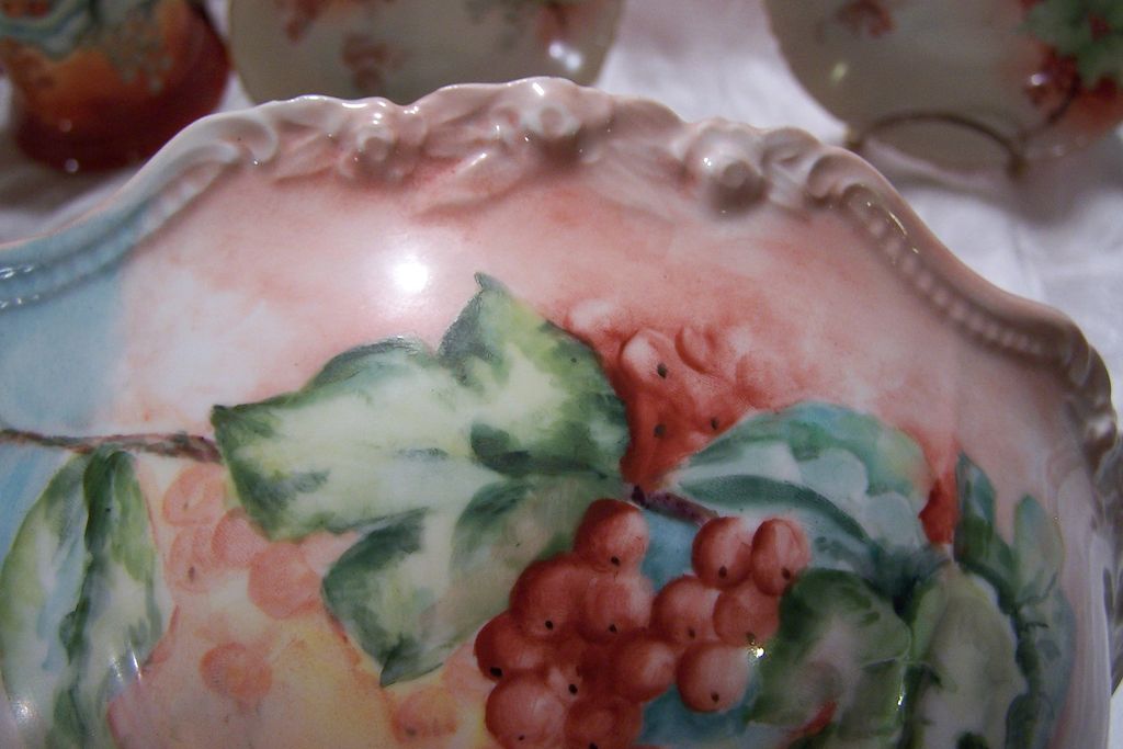 Gorgeous Limoges France Set- Deep Fruit Bowl Pedestal Centerpiece w/ 4 Matching Bowls & 4 Tankard Mugs - All Displaying Bright Red Currants (Option to Buy Pieces Separately as well) Gorgeous Limoges France Set- Deep Fruit Bowl Pedestal Centerpiece w/ 4 Matching Bowls & 4 Tankard Mugs - All Displaying Bright Red Currants (Option to Buy Pieces Separately as well)