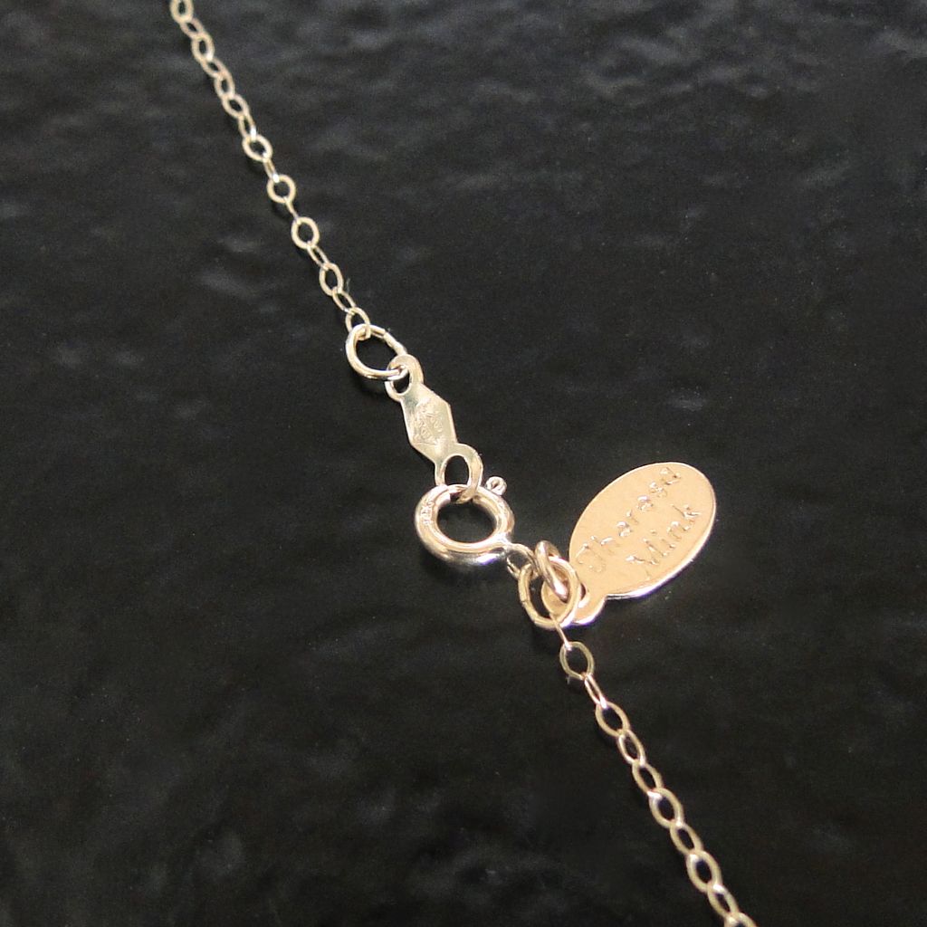 14K Solid Gold, Lustrous 10mm Solitaire Pearl Necklace, 14K Yellow Gold or White Gold - Simple, Sexy and Feminine Necklace 14K Solid Gold, Lustrous 10mm Solitaire Pearl Necklace, 14K Yellow Gold or White Gold - Simple, Sexy and Feminine Necklace