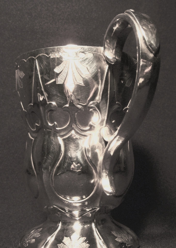 Outstanding English Sterling Silver Pint Mug 1856 Outstanding English Sterling Silver Pint Mug 1856