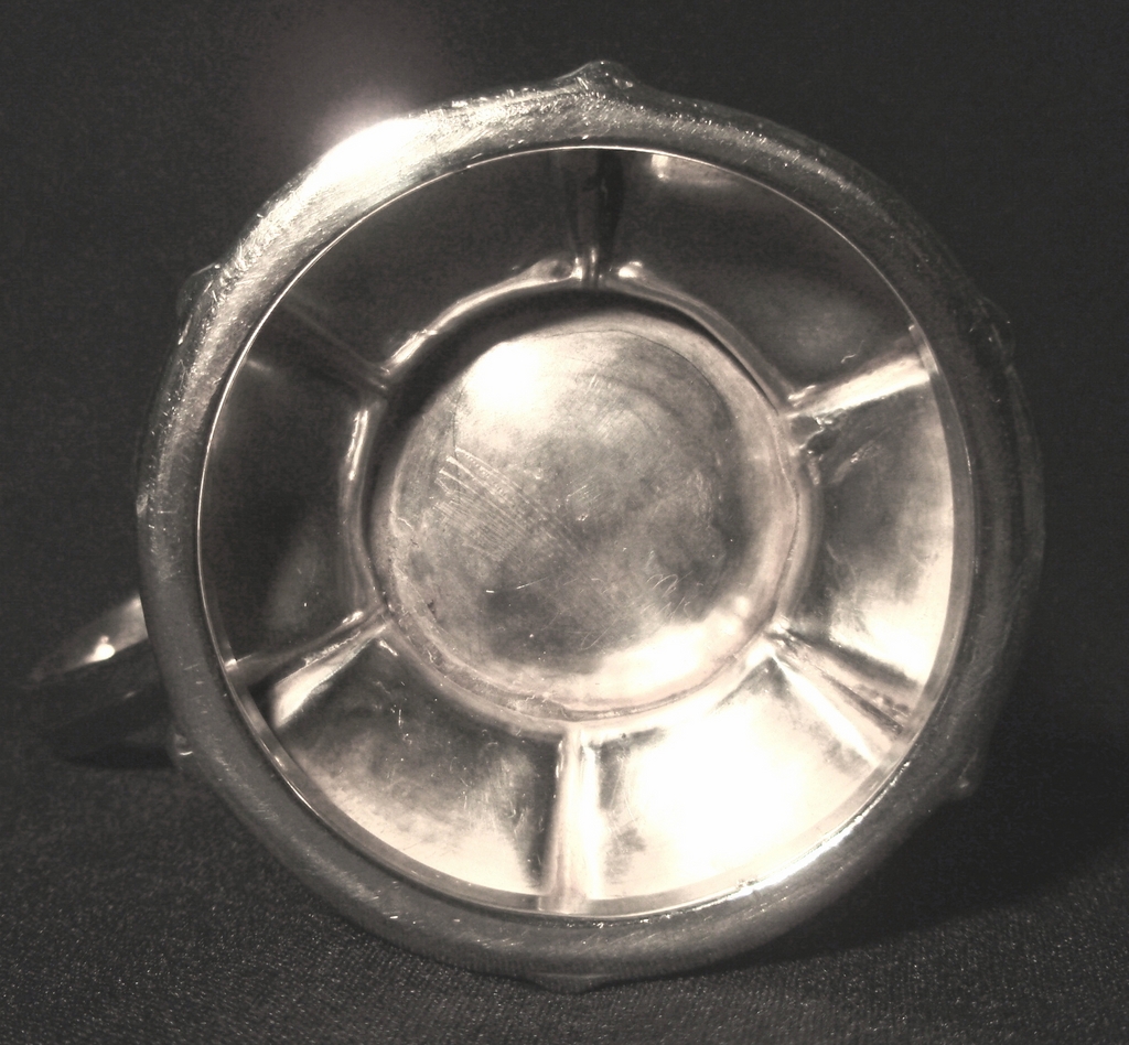 Outstanding English Sterling Silver Pint Mug 1856 Outstanding English Sterling Silver Pint Mug 1856