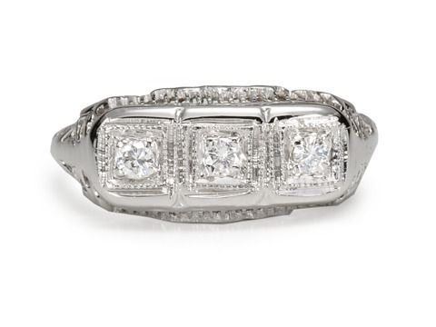 Trifecta of Diamonds: Mid 20th C. Ring Trifecta of Diamonds: Mid 20th C. Ring