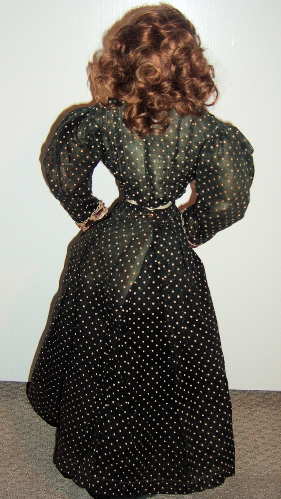 18" Grand French Fashion Doll - Spectacular Eyes! 18" Grand French Fashion Doll - Spectacular Eyes!
