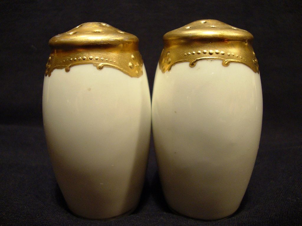 Wonderful Salt and Pepper Set by Pickard ~ Gold on White ~ Pickard Studios 1895-1898 Wonderful Salt and Pepper Set by Pickard ~ Gold on White ~ Pickard Studios 1895-1898