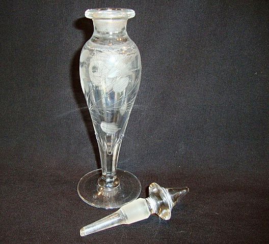 Lovely Heisey Perfume Bottle ~ Etched Floral Design ~ Heisey ~ Ohio USA ca 1915- 1920's Lovely Heisey Perfume Bottle ~ Etched Floral Design ~ Heisey ~ Ohio USA ca 1915- 1920's