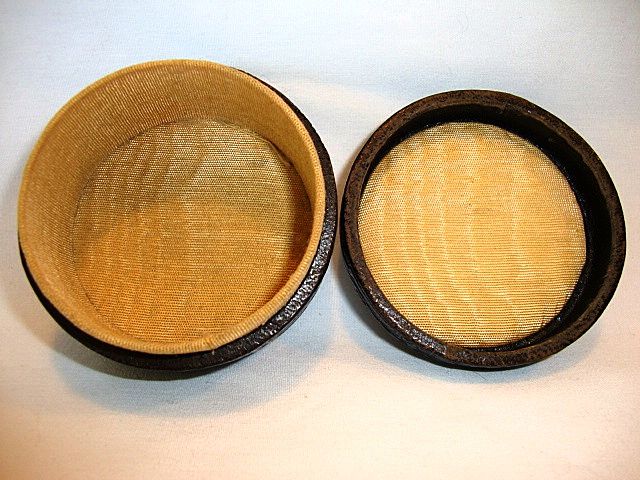 Awesome Italian Leather Round Lidded Box ~ Silk Lined ~ Embossed Decorated ~ Made In Italy ~ early 1900's Awesome Italian Leather Round Lidded Box ~ Silk Lined ~ Embossed Decorated ~ Made In Italy ~ early 1900's