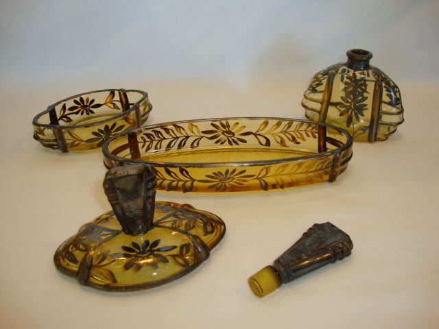 Great Yellow Amber Glass Vanity Set ~ Perfume Bottles, Covered Dish and Tray ~ Silver Overlay Flowers Great Yellow Amber Glass Vanity Set ~ Perfume Bottles, Covered Dish and Tray ~ Silver Overlay Flowers