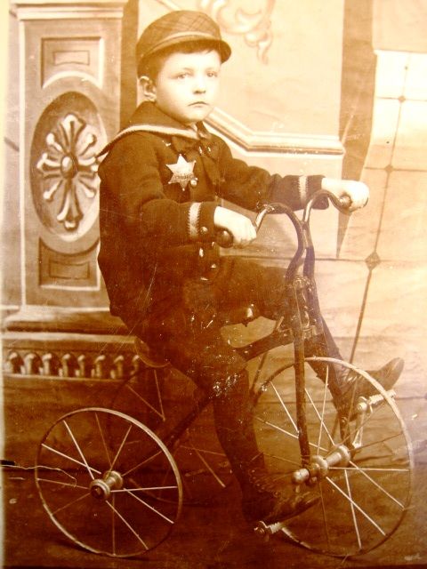 Wonderful Cabinet Card of Boy and His Tricycle ~ EB Hinman Pittsburg KS 1880's Wonderful Cabinet Card of Boy and His Tricycle ~ EB Hinman Pittsburg KS 1880's