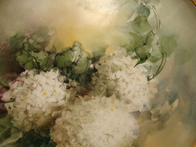 Stunning 14" Antique Limoges Porcelain Double-Handle Art Plate / Cabinet Plate ~ Hand Painted with White Hydrangea ~Tressemann & Vogt T&V France 1907-1919 Stunning 14" Antique Limoges Porcelain Double-Handle Art Plate / Cabinet Plate ~ Hand Painted with White Hydrangea ~Tressemann & Vogt T&V France 1907-1919