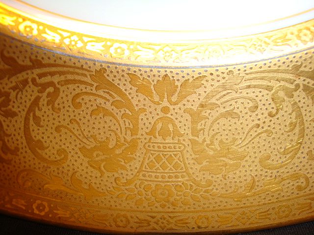 PICKARD Bavarian Porcelain 10 7/8'' Gold Embossed Cabinet Plate with Nasturtium Floral Design ~ PICKARD Heinrich & Co Selb BAVARIA ca. 1920's PICKARD Bavarian Porcelain 10 7/8'' Gold Embossed Cabinet Plate with Nasturtium Floral Design ~ PICKARD Heinrich & Co Selb BAVARIA ca. 1920's