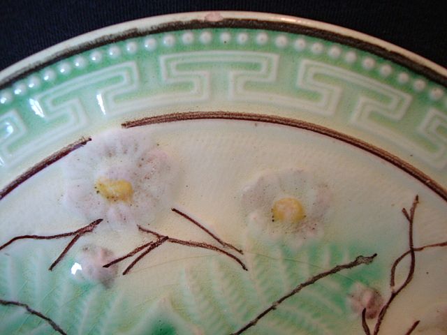 (2) Wonderful Majolica Plates with Leaf and Fern Design. (2) Wonderful Majolica Plates with Leaf and Fern Design.