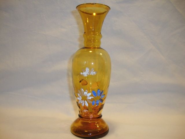 Attractive Amber Glass Bud Vase ~ Coralene White, Blue and Pink Flowers Attractive Amber Glass Bud Vase ~ Coralene White, Blue and Pink Flowers