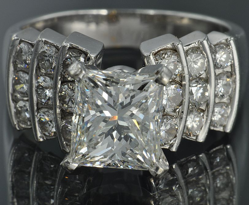 2.75 Carat F/VS1 Princess Cut Diamond Ring 2.75 Carat F/VS1 Princess Cut Diamond Ring