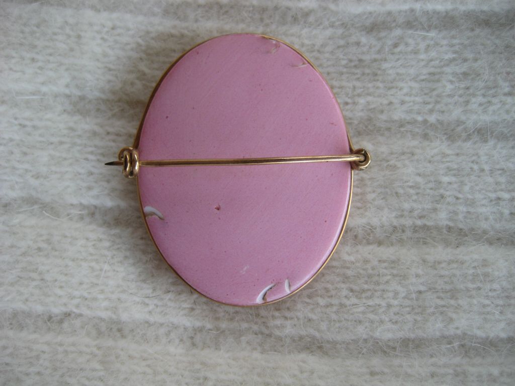 Gorgeous Glass Pink and White Cameo from Rome Gorgeous Glass Pink and White Cameo from Rome