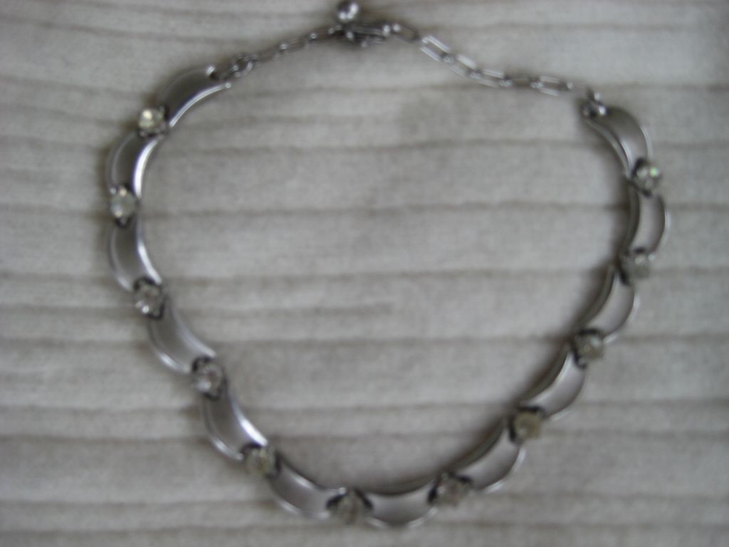 Gorgeous Silvertone Traifari Necklace Collar Gorgeous Silvertone Traifari Necklace Collar