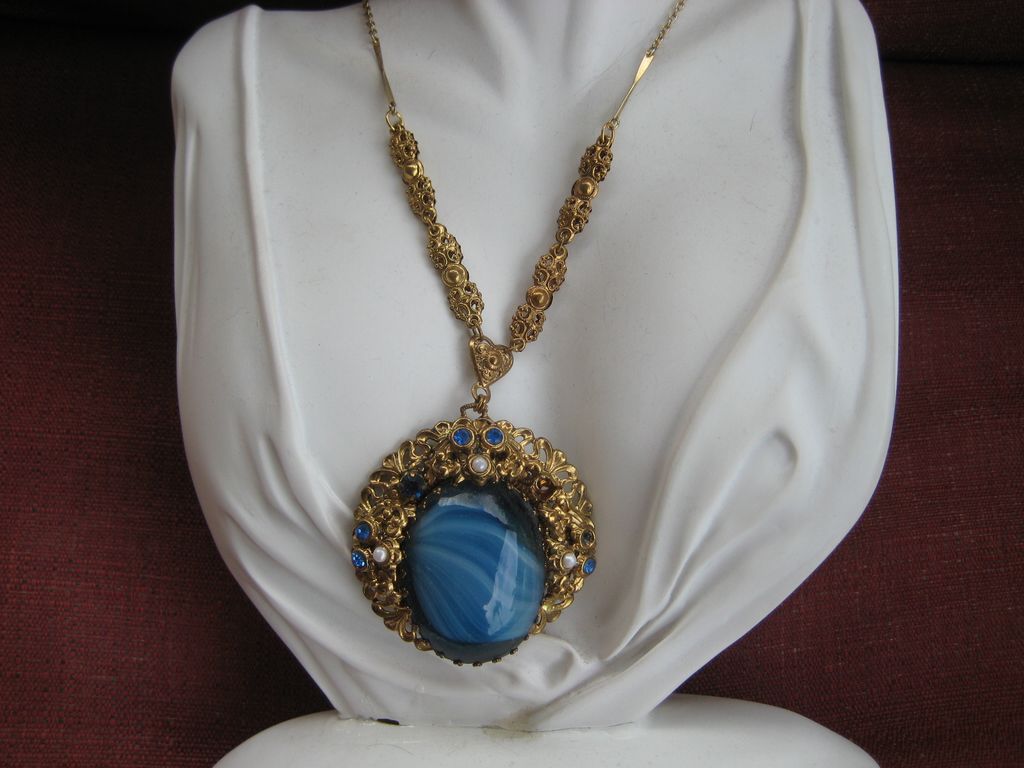 Large Teal Cabochon Rhinestone Necklace Large Teal Cabochon Rhinestone Necklace