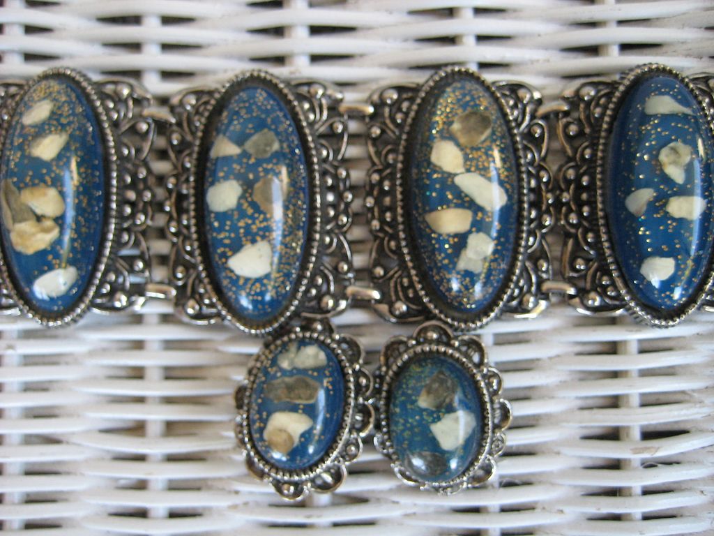 Large Bold Confetti Silvertone Bracelet Earrings Large Bold Confetti Silvertone Bracelet Earrings