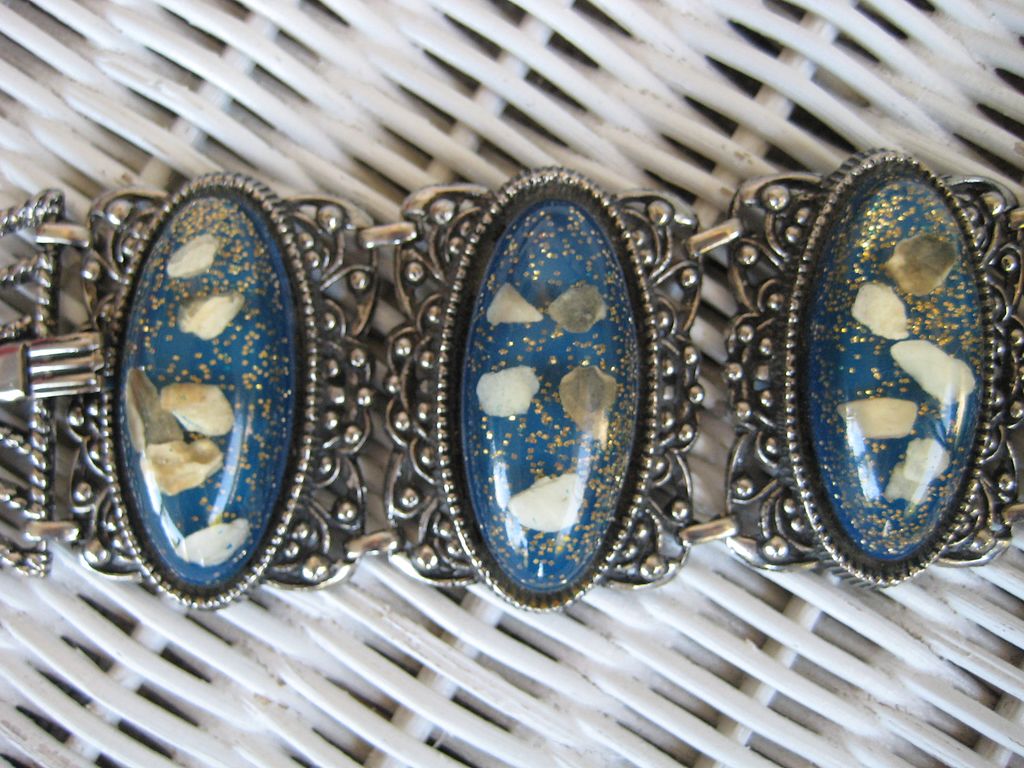 Large Bold Confetti Silvertone Bracelet Earrings Large Bold Confetti Silvertone Bracelet Earrings