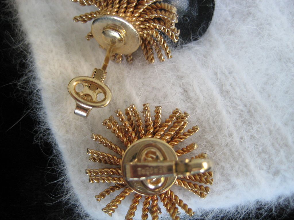Bergere Starburst Rhinestone Earrings Bergere Starburst Rhinestone Earrings