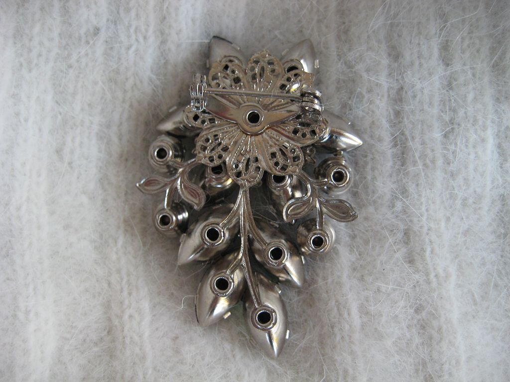 Blue Aqua Art Glass Rhinestone Silvertone Brooch Blue Aqua Art Glass Rhinestone Silvertone Brooch