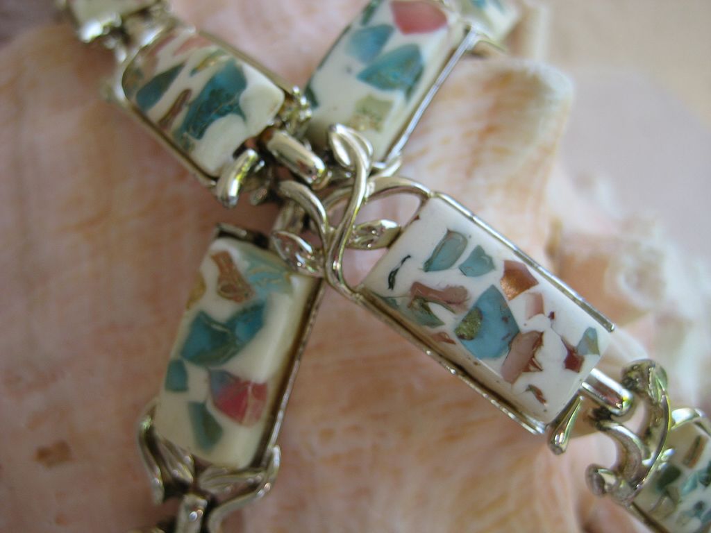 Coro Candy Confetti Lucite Necklace Bracelet Demi Coro Candy Confetti Lucite Necklace Bracelet Demi