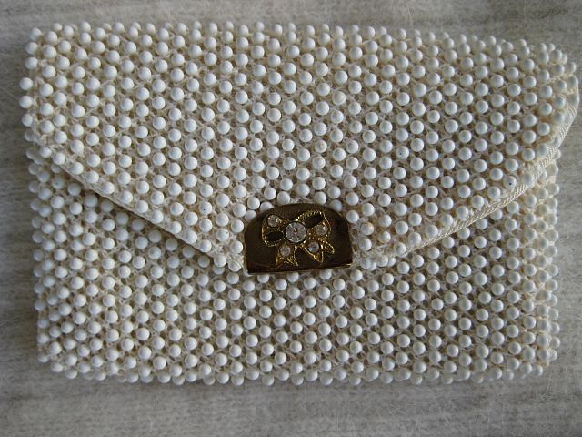 White Beaded Rhinestone Coin Purse White Beaded Rhinestone Coin Purse