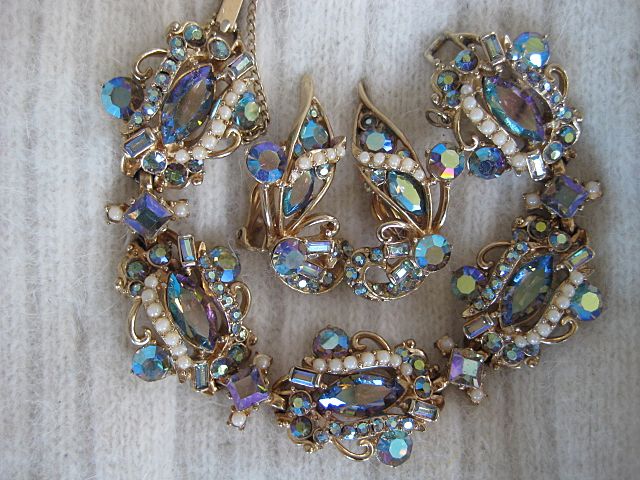 Breathtaking Hollycraft 1957 Rhinestone Necklace Bracelet Earrings Breathtaking Hollycraft 1957 Rhinestone Necklace Bracelet Earrings