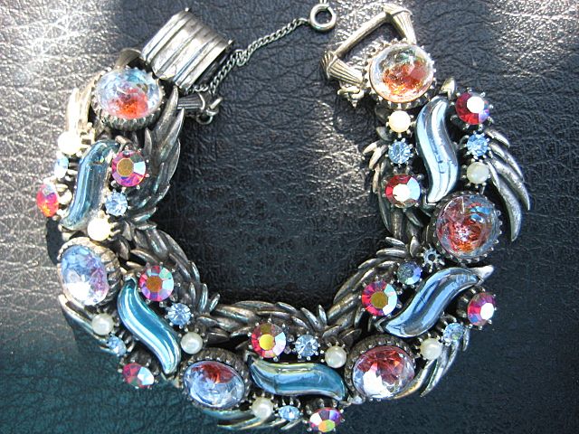 Outstanding Florenza Rhinestone Cab Bracelet Outstanding Florenza Rhinestone Cab Bracelet