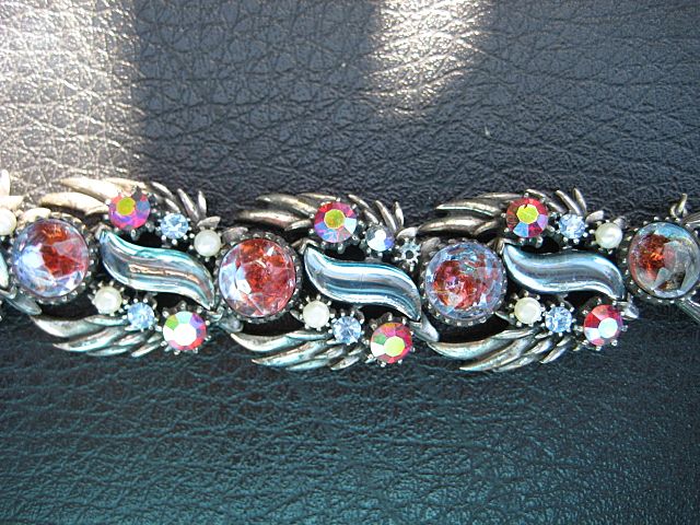 Outstanding Florenza Rhinestone Cab Bracelet Outstanding Florenza Rhinestone Cab Bracelet