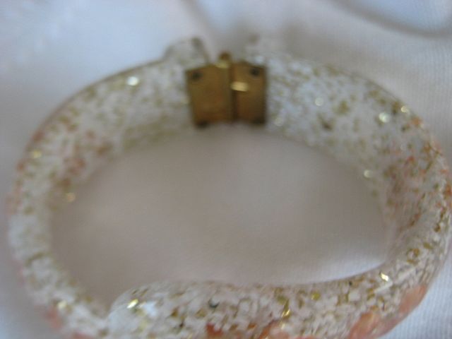 Peach Shell Confetti Lucite Bracelet Peach Shell Confetti Lucite Bracelet