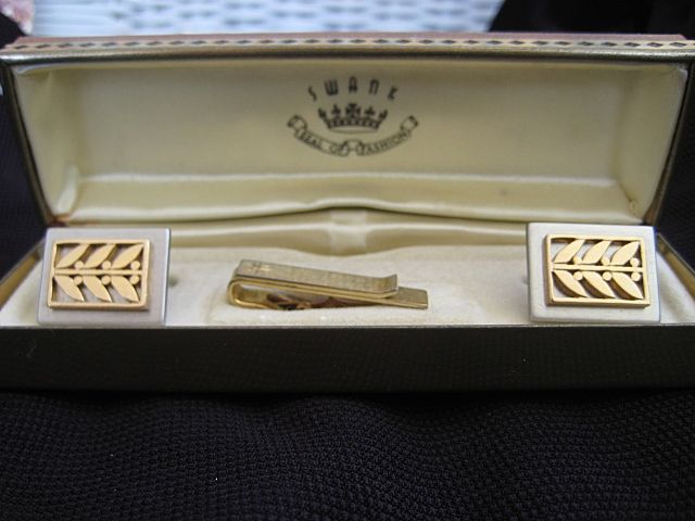 Swank Tie Tack Cuff Links Original Box Swank Tie Tack Cuff Links Original Box