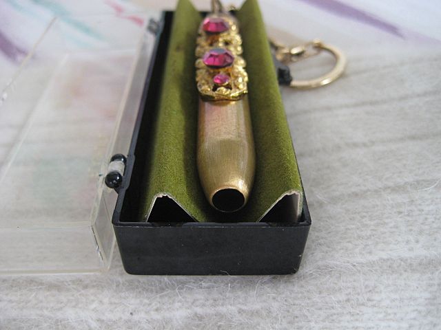 Vintage Flashlight Rhinestone Key Chain Tote Vintage Flashlight Rhinestone Key Chain Tote