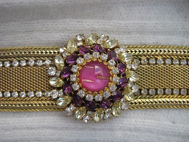 HobeTantalizing Pink Purple Rhinestone Necklace Bracelet Earrings HobeTantalizing Pink Purple Rhinestone Necklace Bracelet Earrings