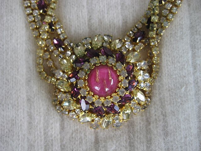 HobeTantalizing Pink Purple Rhinestone Necklace Bracelet Earrings HobeTantalizing Pink Purple Rhinestone Necklace Bracelet Earrings