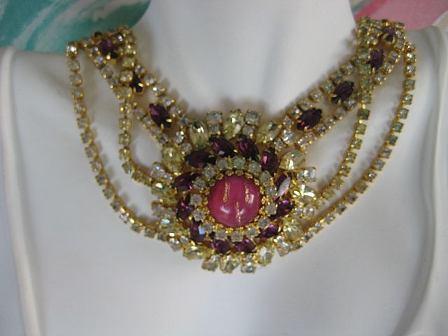 HobeTantalizing Pink Purple Rhinestone Necklace Bracelet Earrings HobeTantalizing Pink Purple Rhinestone Necklace Bracelet Earrings