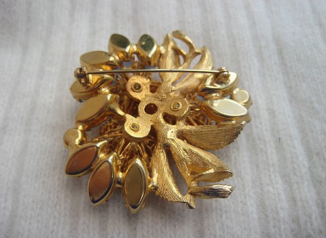 Blue Topaz Colored Tiered Rhinestone Floral Brooch Blue Topaz Colored Tiered Rhinestone Floral Brooch