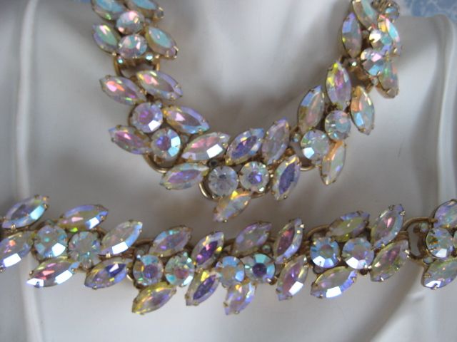 Ravishing Elster Delizza/Juliana Iridescent Bracelet Necklace Demi Parure Ravishing Elster Delizza/Juliana Iridescent Bracelet Necklace Demi Parure