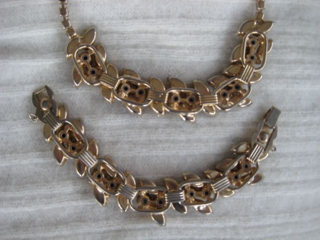 Ravishing Elster Delizza/Juliana Iridescent Bracelet Necklace Demi Parure Ravishing Elster Delizza/Juliana Iridescent Bracelet Necklace Demi Parure