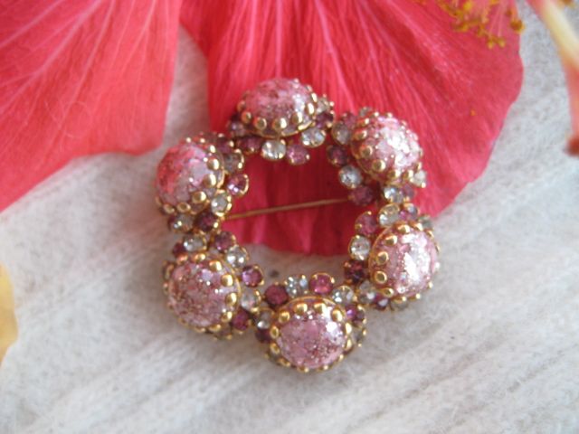 Pink Glass Cabochon Foil Confetti Rhinestone Brooch Pink Glass Cabochon Foil Confetti Rhinestone Brooch