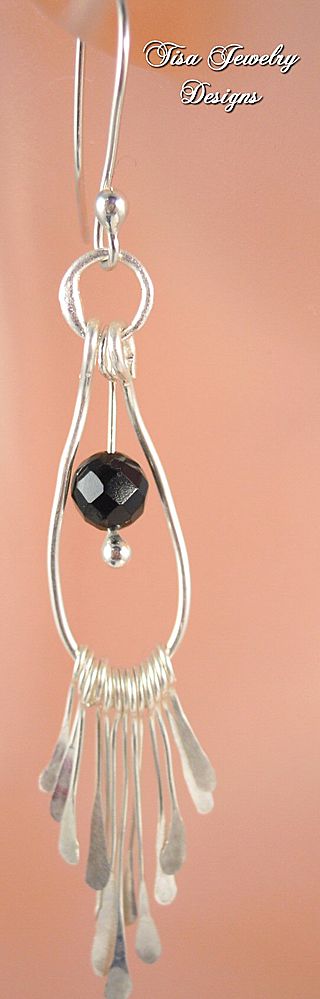 PERFECT LITTLE PADDLES – Black faceted onyx and fine silver earrings PERFECT LITTLE PADDLES – Black faceted onyx and fine silver earrings
