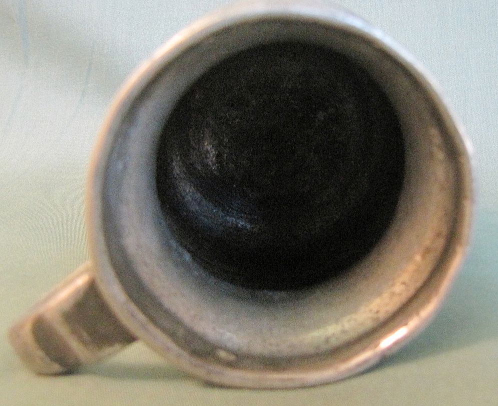 Early British Bulbous Pewter Measure, 1 Gill Early British Bulbous Pewter Measure, 1 Gill