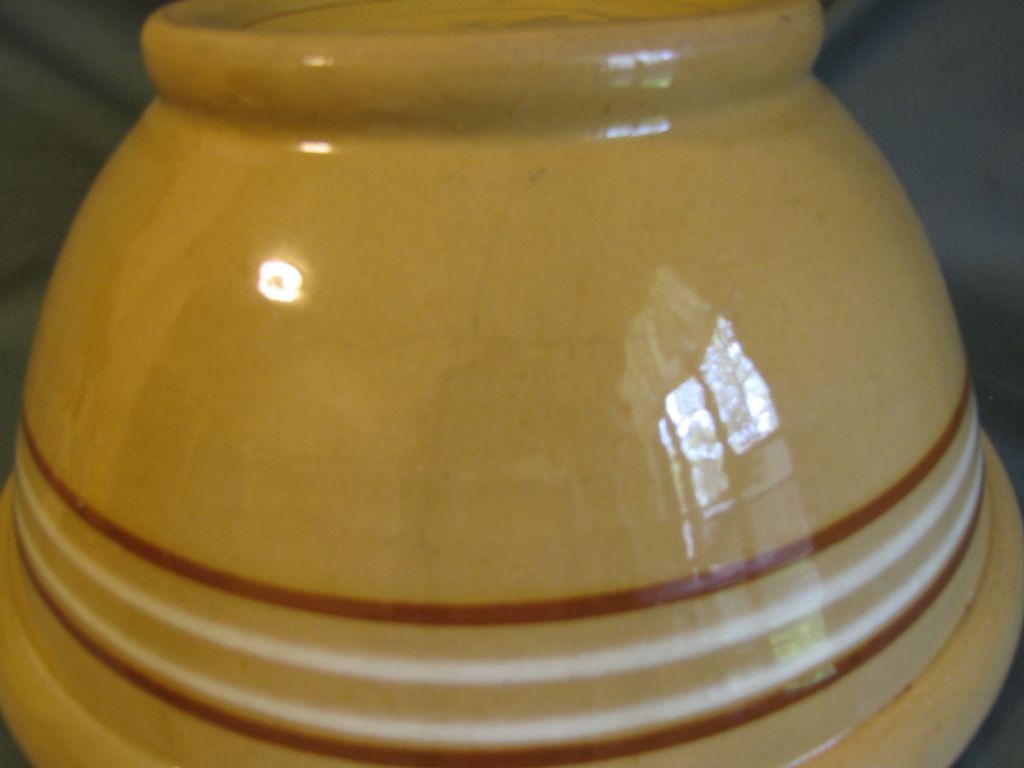 Vintage Large Yelloware Bowl, Brown & White Stripes Vintage Large Yelloware Bowl, Brown & White Stripes
