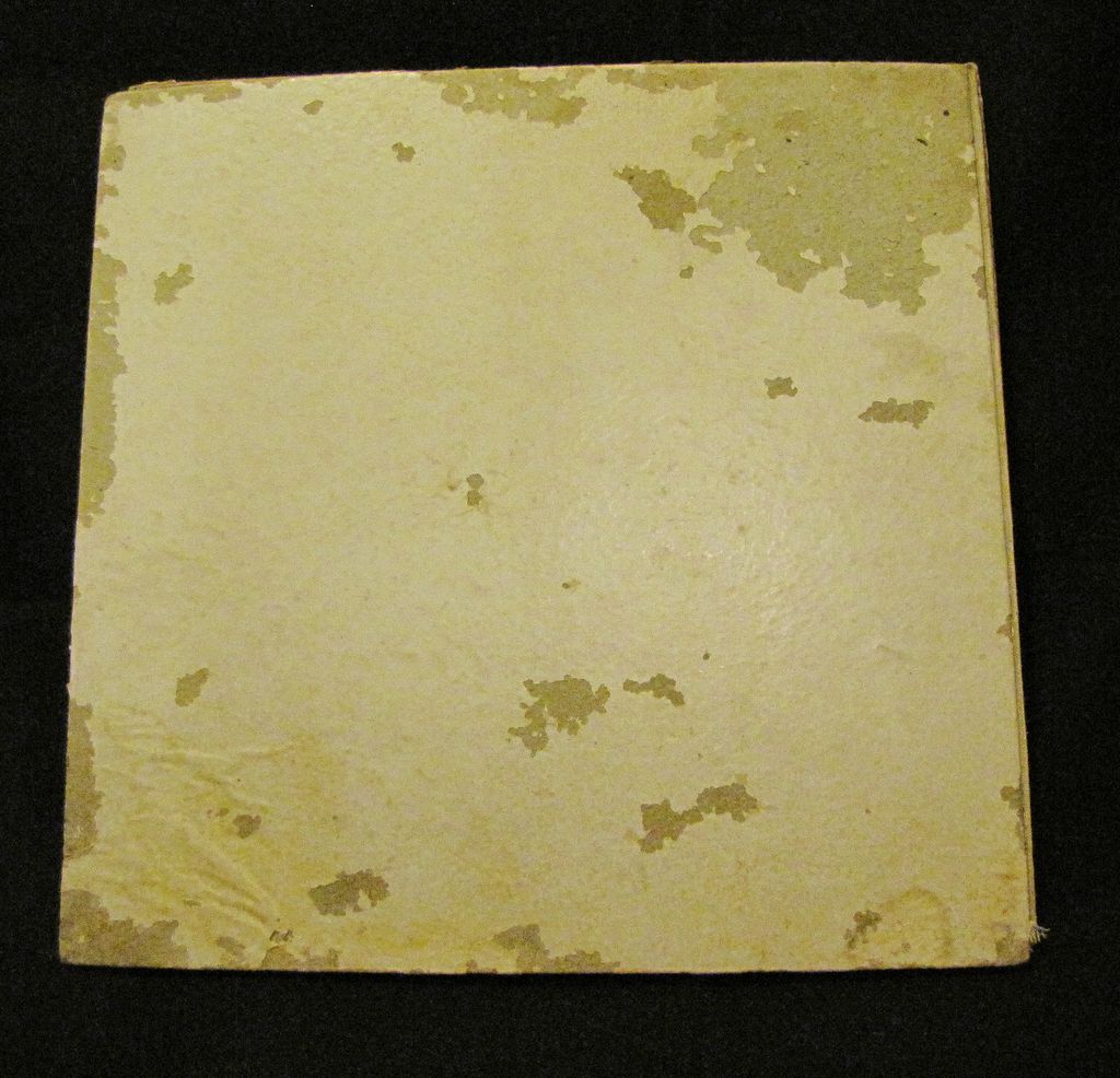 Lovely Lithographed Handkerchief Folder, Aesthetic Design Lovely Lithographed Handkerchief Folder, Aesthetic Design