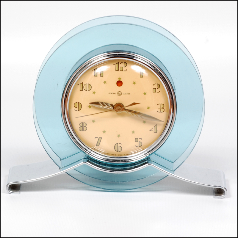 GE "Rapture" Electric Shelf Clock, Model 3H160 GE "Rapture" Electric Shelf Clock, Model 3H160