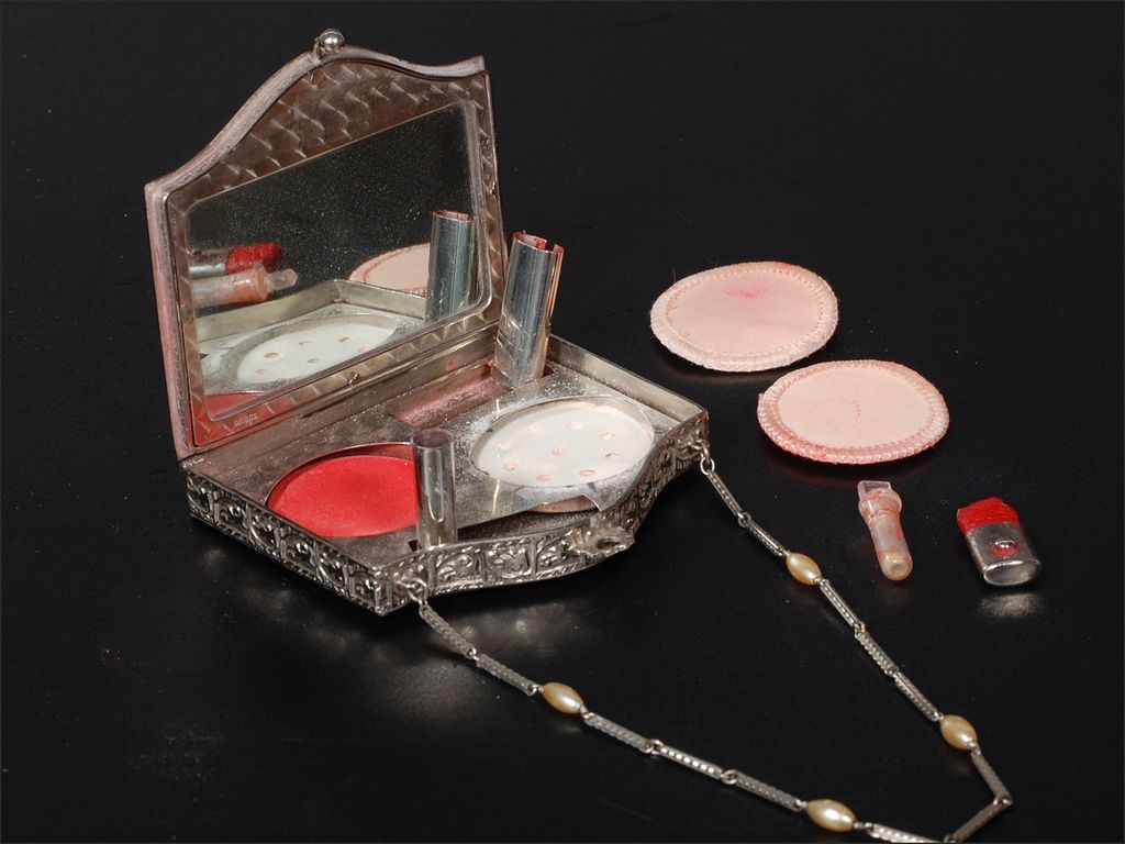 DFB Co. Enamel Powder & Rouge Compact with Lipstick Holder and Perfume Bottle DFB Co. Enamel Powder & Rouge Compact with Lipstick Holder and Perfume Bottle