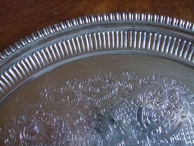 Ellis Barker 9 3/4" Tray With Hand Engraved "L" Ellis Barker 9 3/4" Tray With Hand Engraved "L"