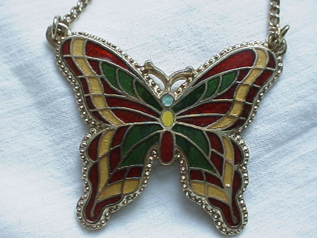 Sarah Coventry 1978 Fly Away Enamel Butterfly Figural Pendant Choker Necklace Sarah Coventry 1978 Fly Away Enamel Butterfly Figural Pendant Choker Necklace
