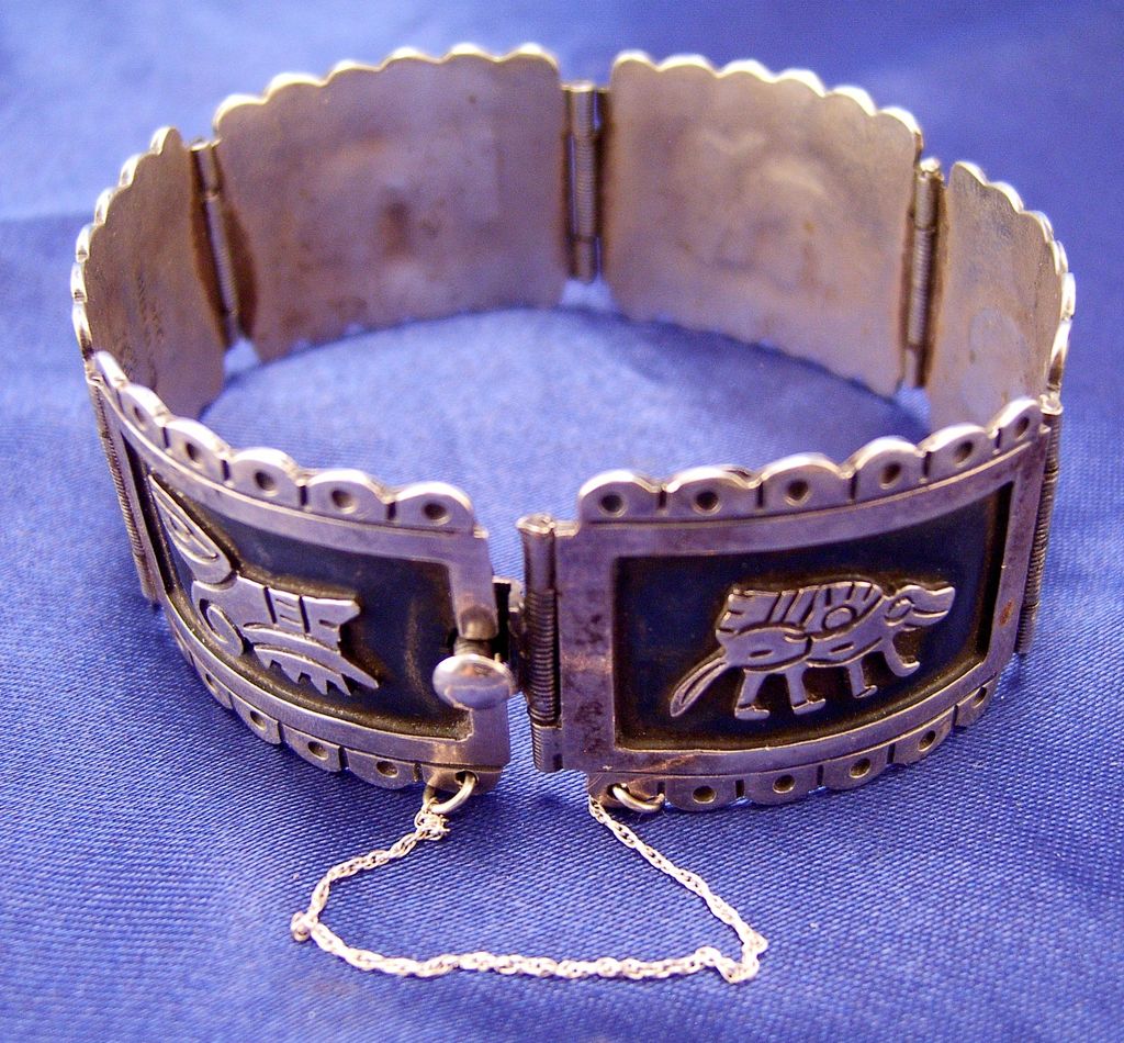 Los Ballesteros Taxco Sterling Animal Glyph Bracelet Los Ballesteros Taxco Sterling Animal Glyph Bracelet