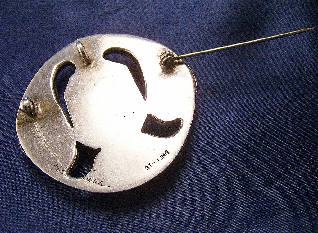 HILDA KRAUS Mid Century Sterling Cameo Pendant Brooch HILDA KRAUS Mid Century Sterling Cameo Pendant Brooch