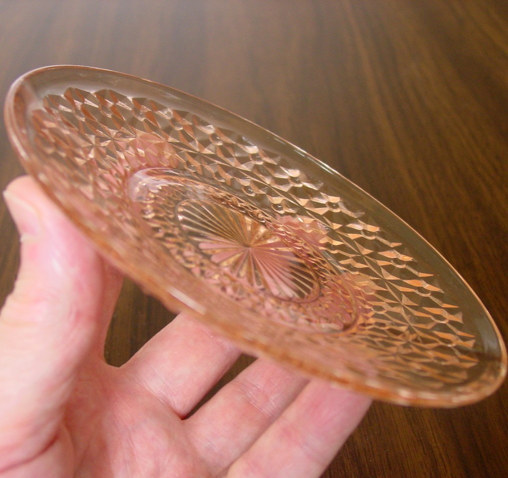Pink Mid-Century Glass, Jeannette Holiday pattern, Dessert Set Pink Mid-Century Glass, Jeannette Holiday pattern, Dessert Set