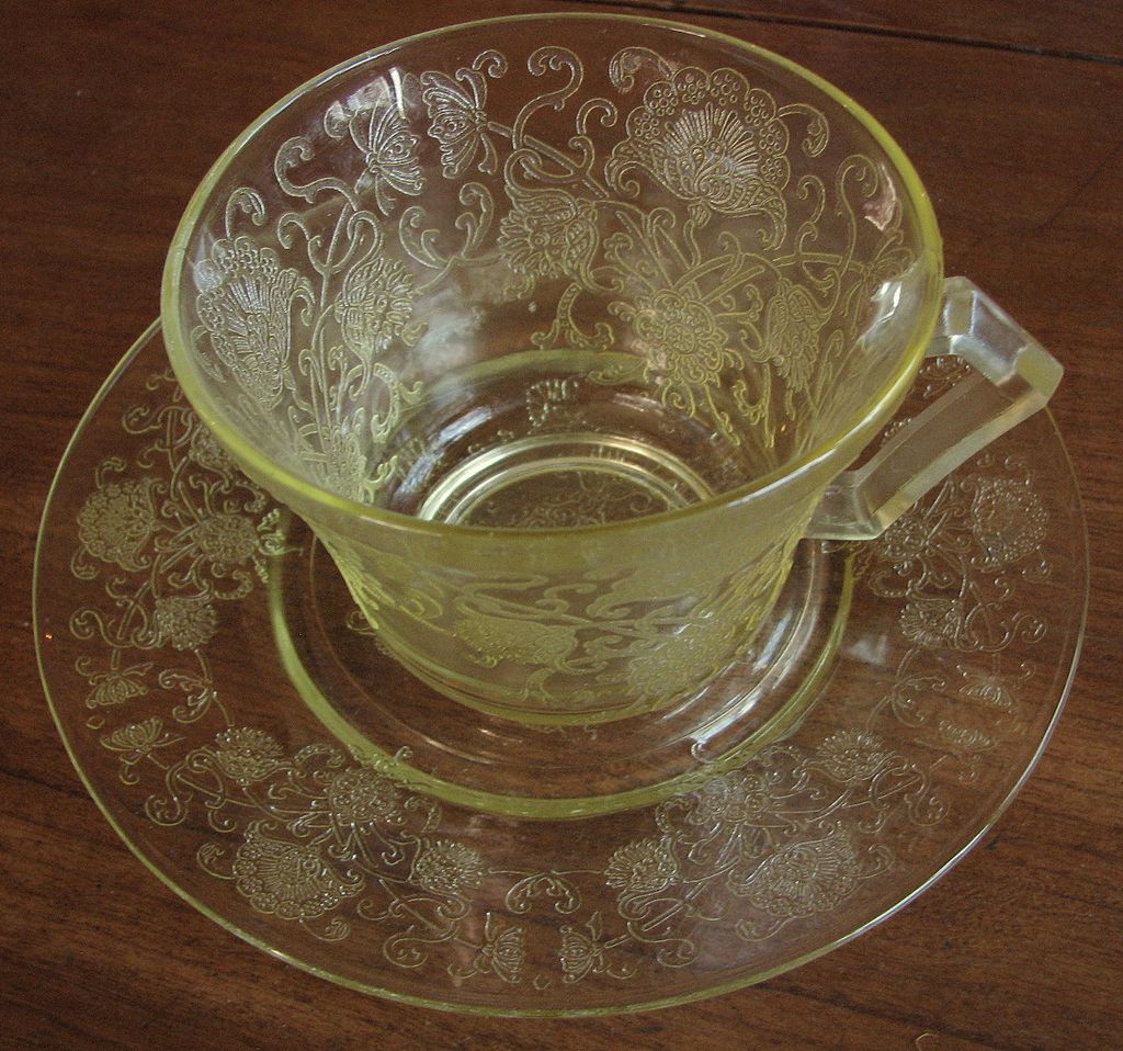 Depression Glass Florentine #2, Yellow cup saucer set, Hazel Atlas Depression Glass Florentine #2, Yellow cup saucer set, Hazel Atlas